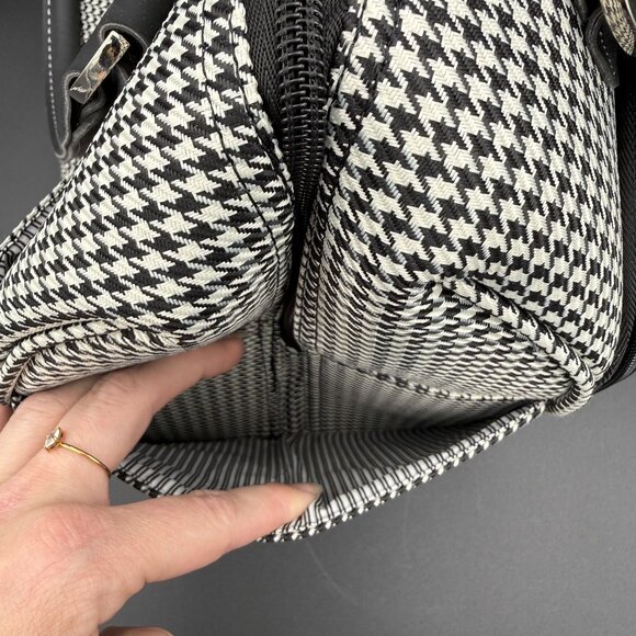 London Fog Oxford III 17" Cabin Bag Carry-On Travel Tote Black White Houndstooth - Picture 9 of 16
